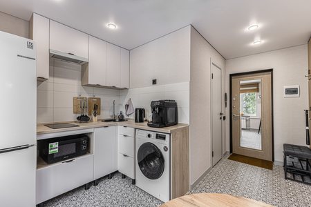 1-к. квартира, 30 м², 3/6 эт. посуточно в Кургане, ул. Красина, д. 43